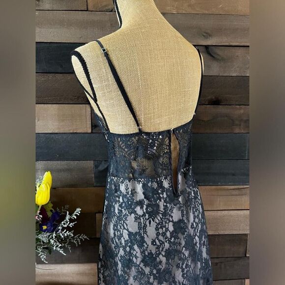 Victoria-s-secret Women's Black Dress - Picture 3 of 8